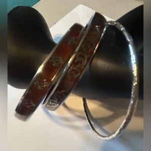 Elegant Silver and Brown Bangle Set with Sea Turtles and Dolphins Design
